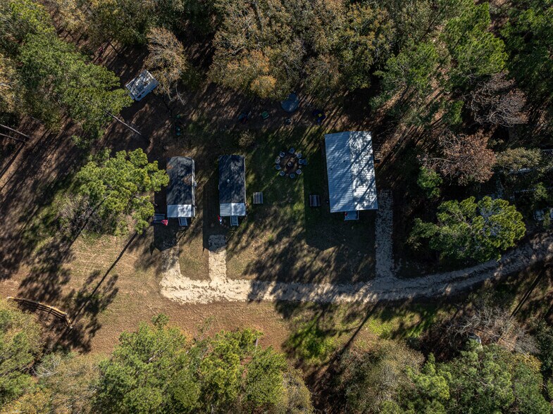 More Photos Of 11201 County Road 203, Plantersville Specialty For Sale