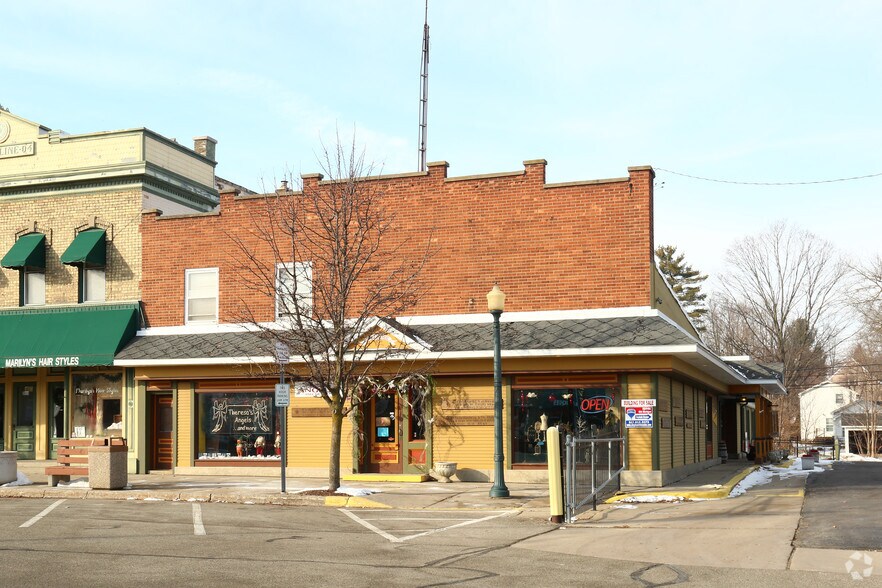 Primary Photo Of 132 N Main St, Brooklyn Freestanding For Sale