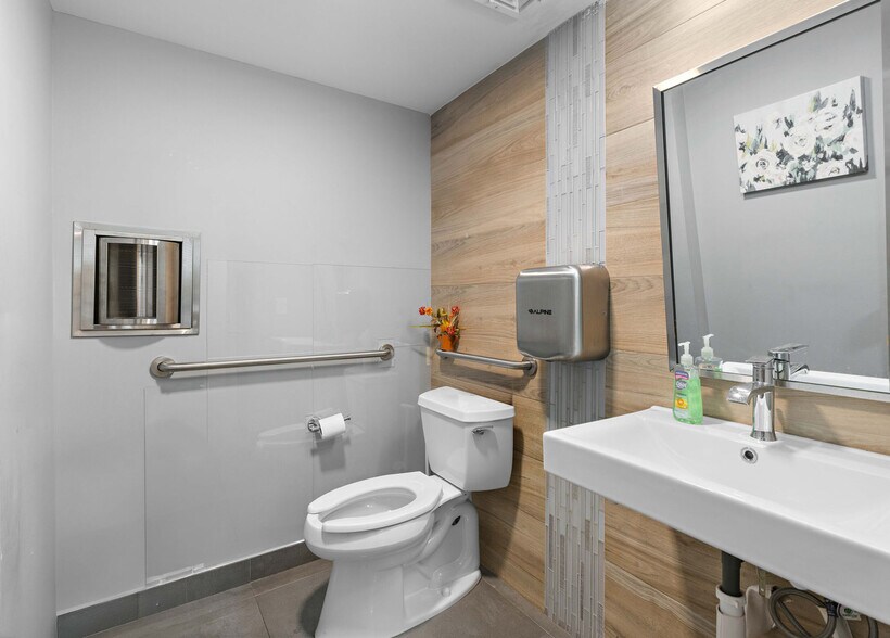 More Photos Of 160 OVERLOOK Ave, Hackensack Apartments For Sale