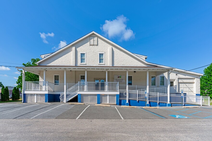 Primary Photo Of 110 Richardson Ave, Swedesboro Warehouse For Lease