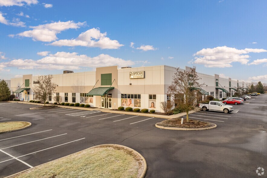 More Photos Of 10051 Simonson Rd, Harrison Showroom For Lease