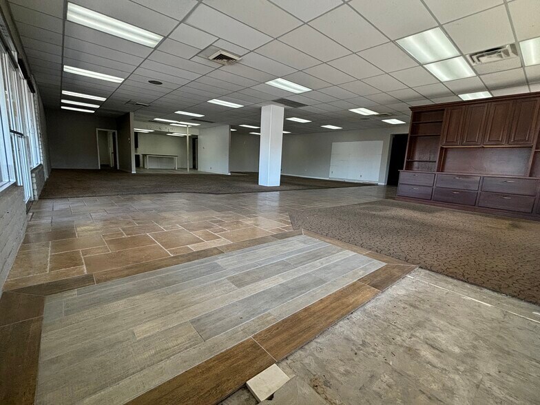 More Photos Of 6463-6485 S Rural Rd, Tempe Storefront For Lease