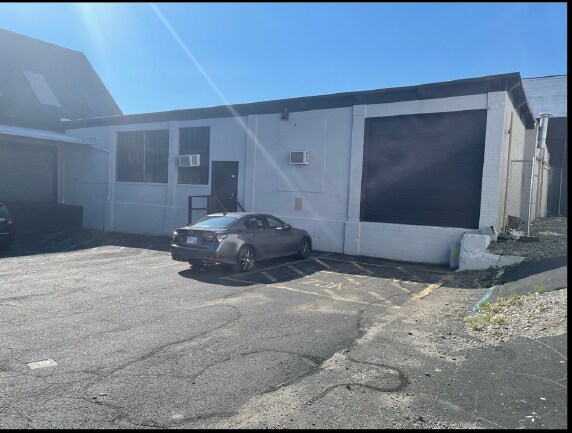 More Photos Of 371 Dorchester Ave, South Boston Unknown For Lease