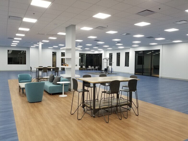 More Photos Of 153 E State Highway 121, Coppell Medical For Lease