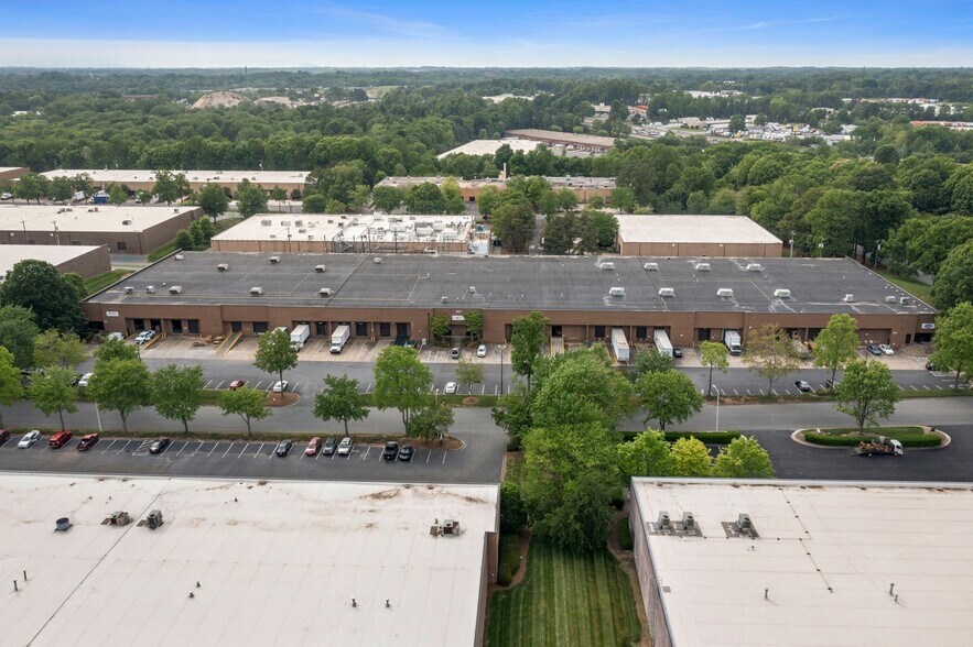 Primary Photo Of 3801 Woodpark Blvd, Charlotte Warehouse For Lease