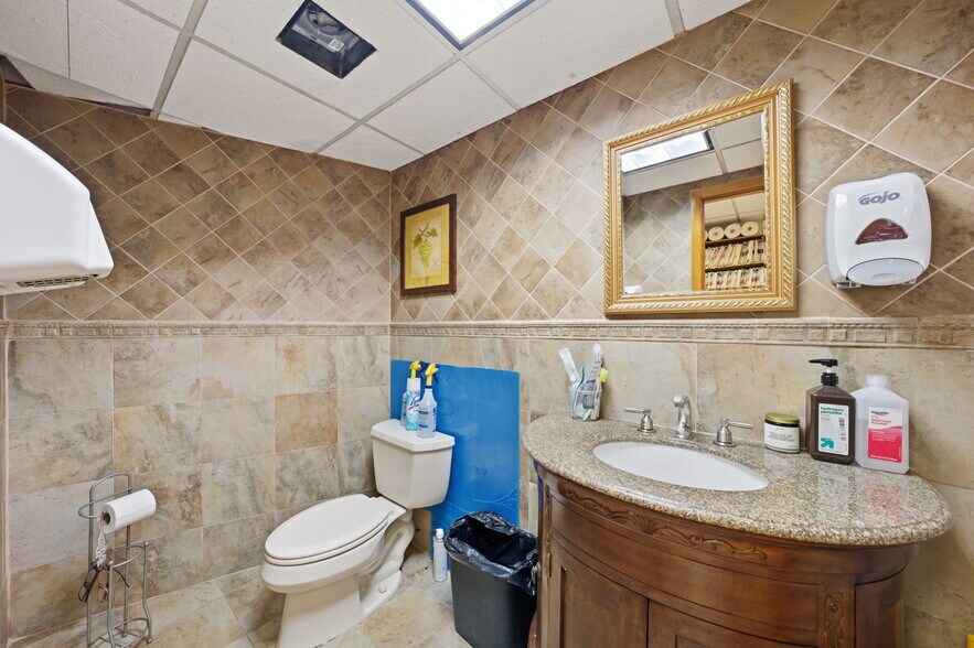 More Photos Of 415 Totowa Rd, Totowa Medical For Sale