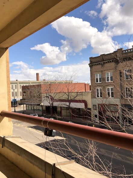 More Photos Of 411 Central Ave, Great Falls General Retail For Sale