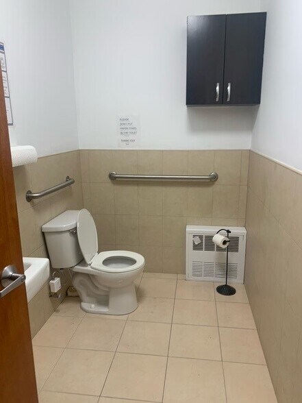 More Photos Of 229 Parkville Ave, Brooklyn Apartments For Lease