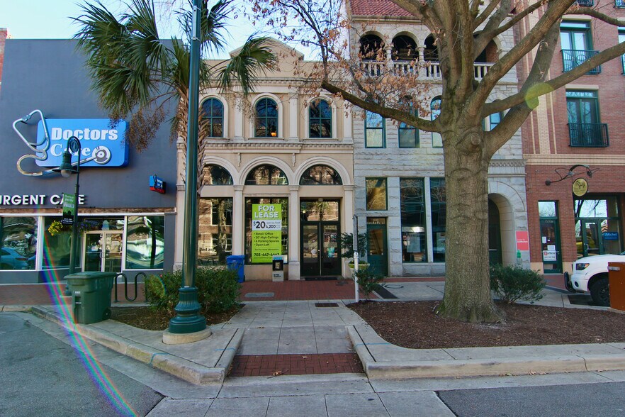 More Photos Of 1534 Main St, Columbia Medical For Lease