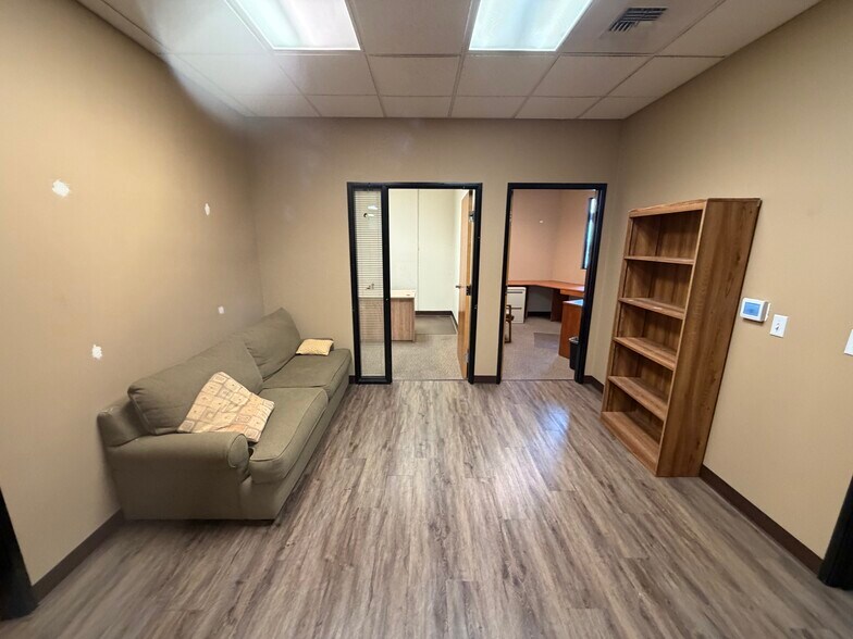 More Photos Of 3225 Monier Cir, Rancho Cordova Flex For Lease