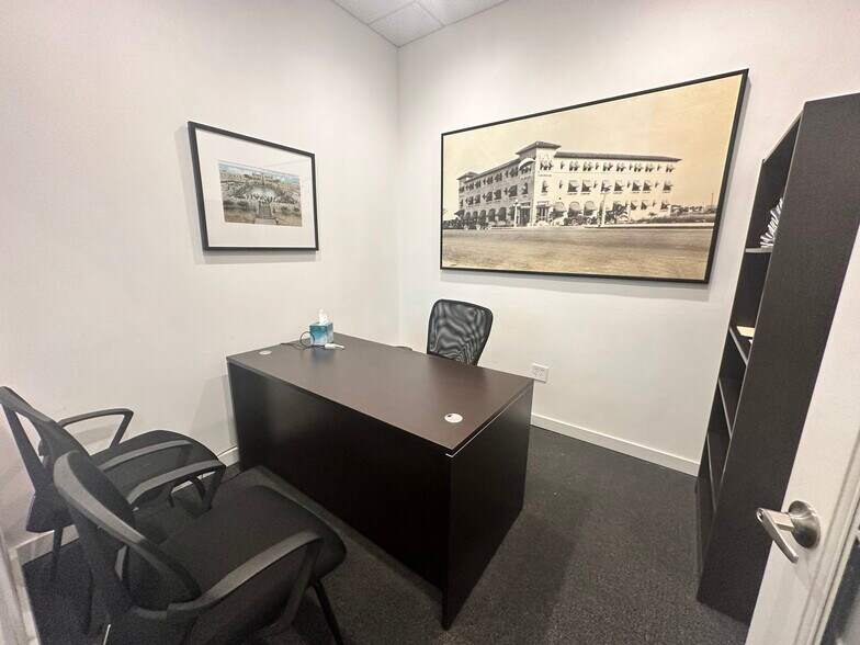 More Photos Of 1901 Harrison St, Hollywood Office For Lease