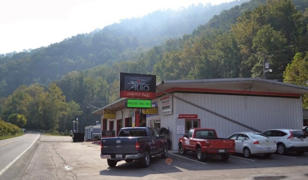 Primary Photo Of 1286 Huff Creek Hwy, Mallory Auto Repair For Sale