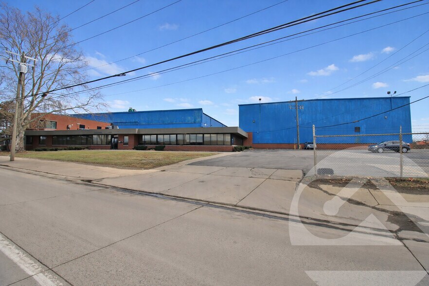 More Photos Of 4343 Wyoming Ave, Dearborn Manufacturing For Sale