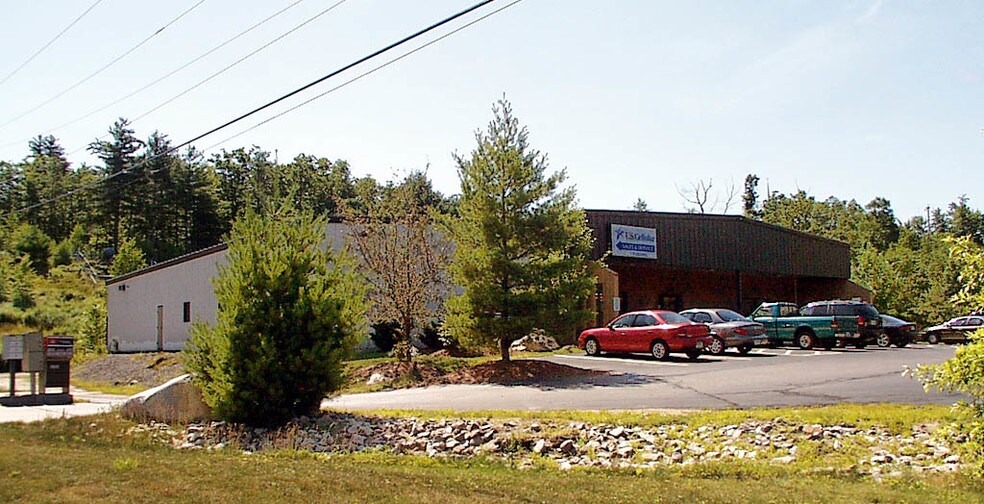 More Photos Of 292 Route 101, Bedford Flex For Lease