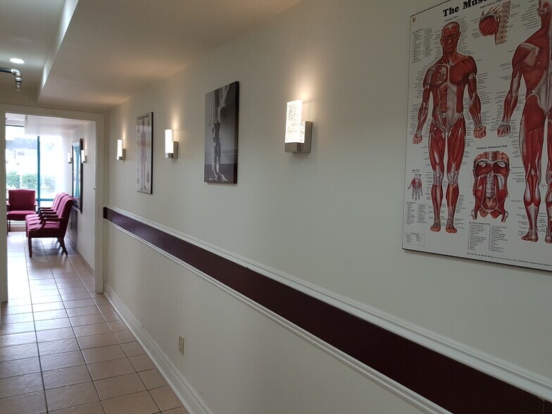 More Photos Of 1270 Finch Ave W, Toronto General Retail For Lease