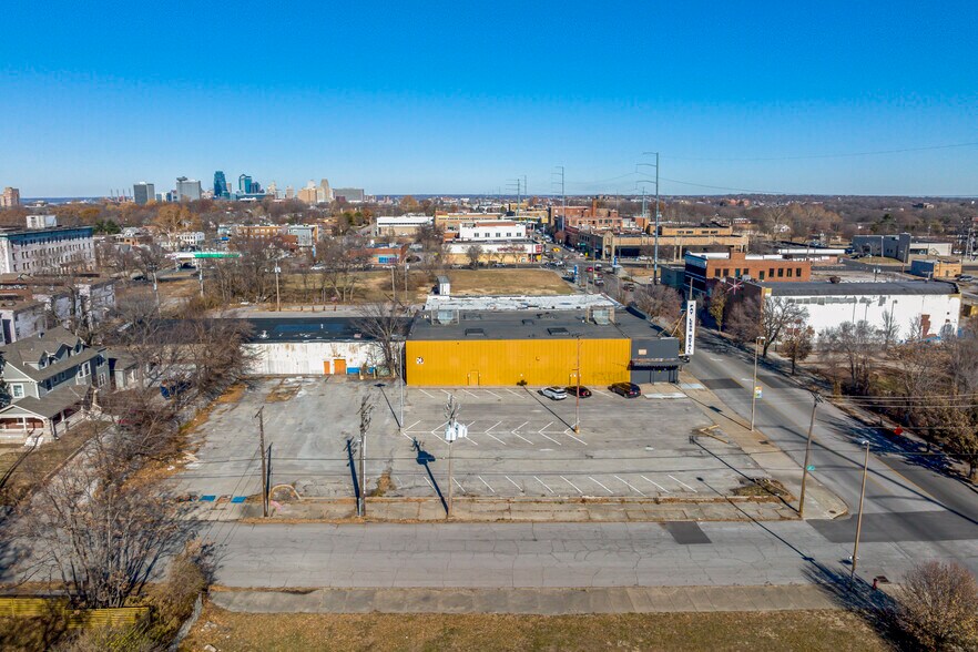 More Photos Of 3230 Troost Ave, Kansas City Freestanding For Sale