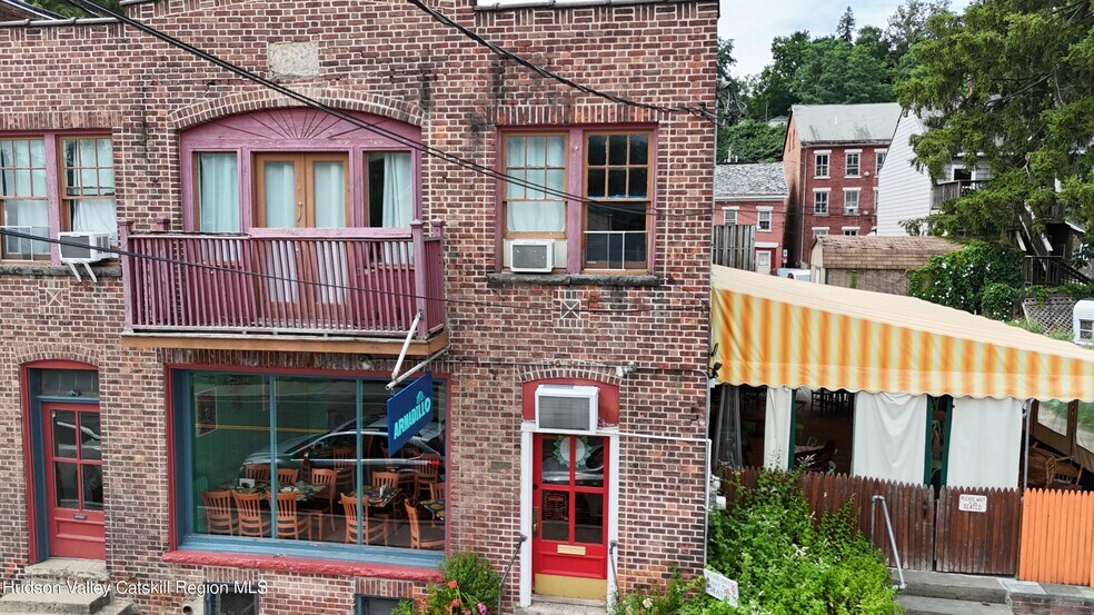More Photos Of 97 Abeel St, Kingston Storefront Retail Residential For Sale