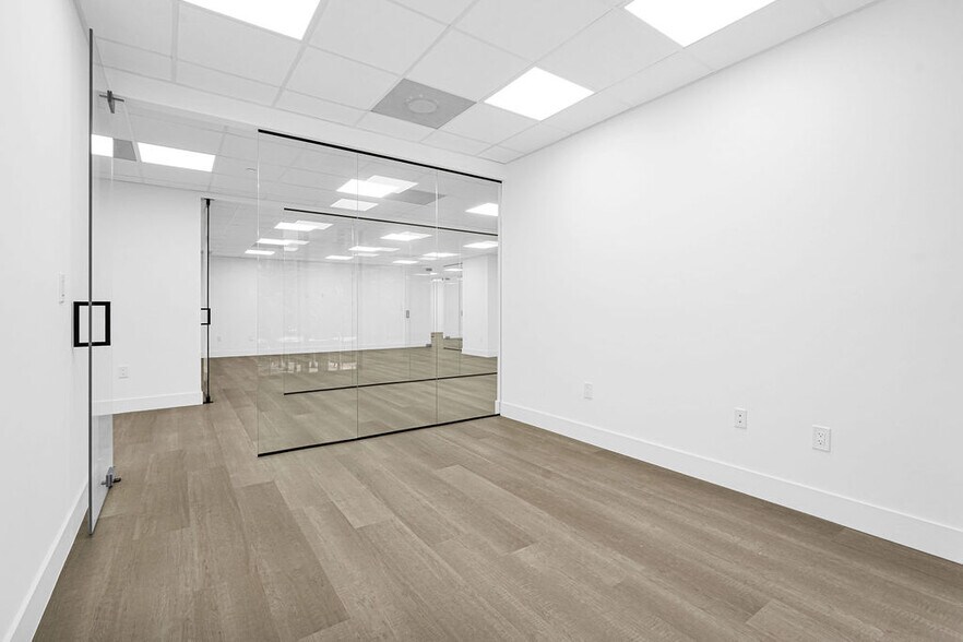More Photos Of 1110 Brickell Ave, Miami Office Residential For Sale