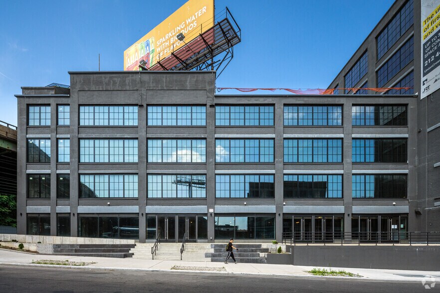 More Photos Of 322 Bruckner Blvd, Bronx Office For Lease