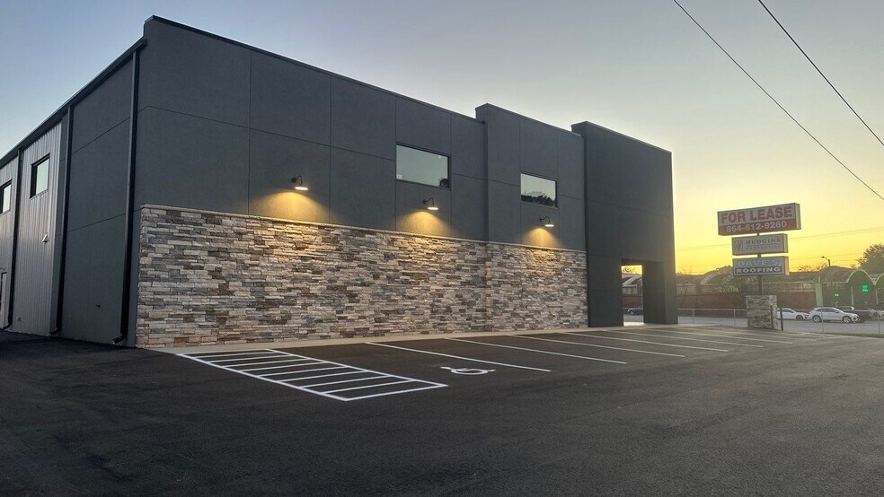 More Photos Of 9108 Warren H Abernathy Hwy, Spartanburg Light Manufacturing For Lease