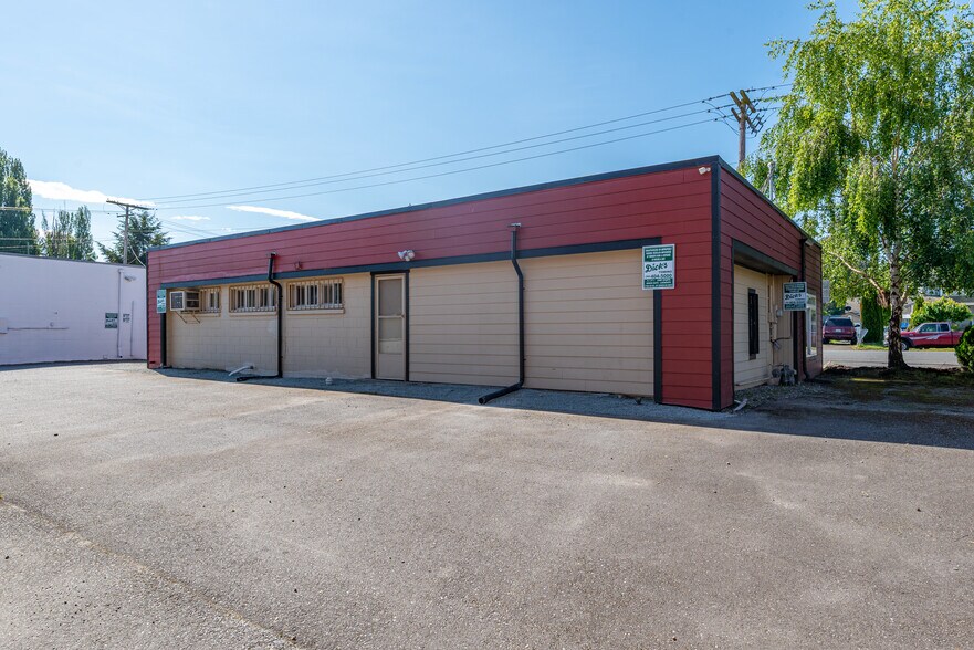 More Photos Of 915 McLean Rd, Mount Vernon Freestanding For Sale