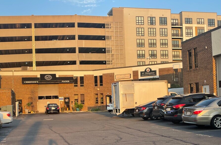 More Photos Of 2929 Eskridge Rd, Fairfax Light Manufacturing For Lease