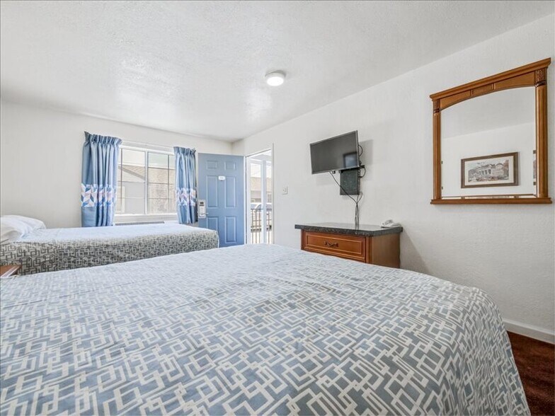 More Photos Of 21172 Mission Blvd, Hayward Hotel For Sale