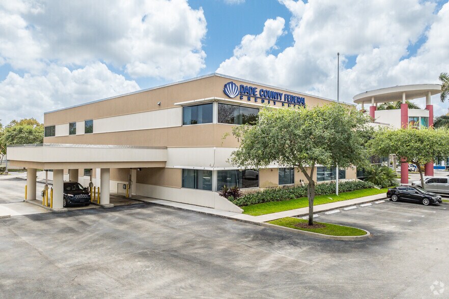 More Photos Of 10900 SW 88th St, Miami Office For Sale