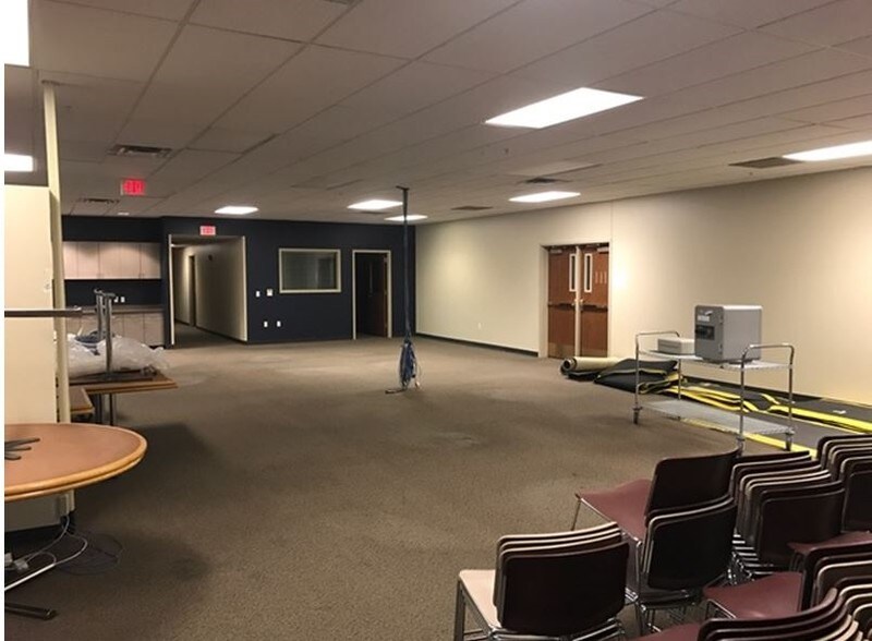 More Photos Of 16825-16829 W 116th St, Lenexa Research And Development For Lease