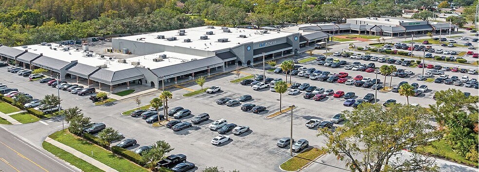 More Photos Of 5320 Ehrlich Rd, Tampa Unknown For Lease