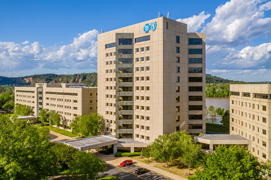 Primary Photo Of 1 Allied Dr, Little Rock Office For Lease