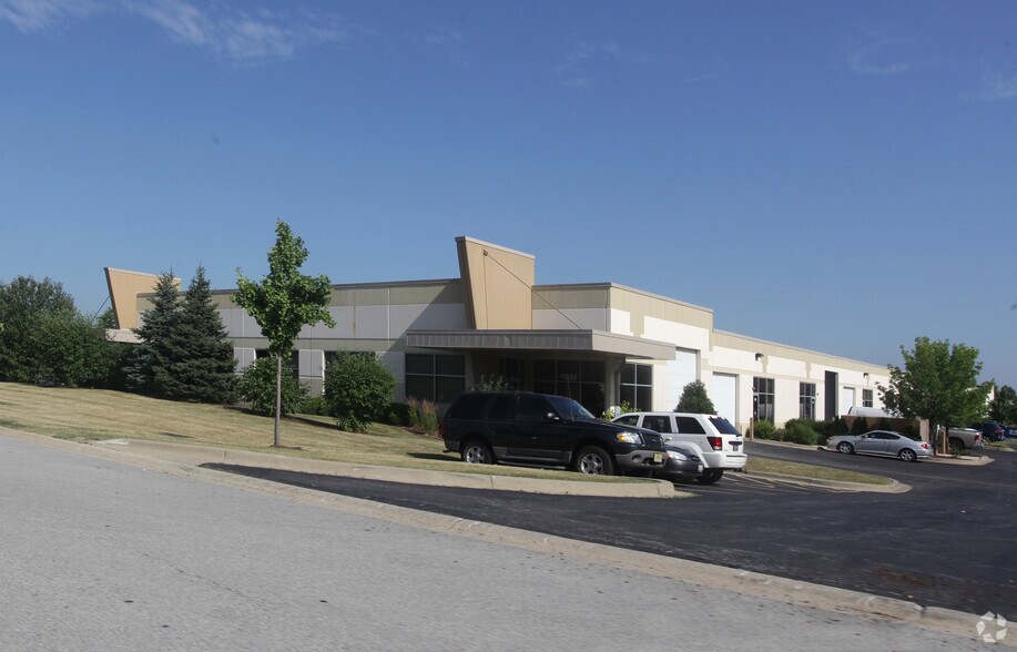 More Photos Of 11535 W 183rd Pl, Orland Park Warehouse For Lease