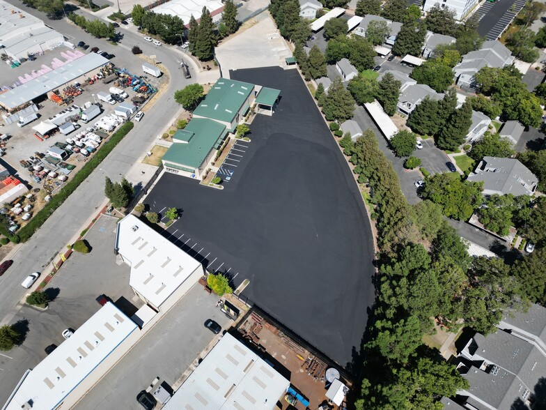 More Photos Of 2151 Piedmont Way, Pittsburg Warehouse For Lease