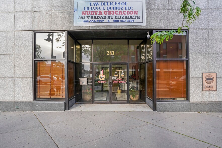 Primary Photo Of 283 N Broad St, Elizabeth Freestanding For Lease
