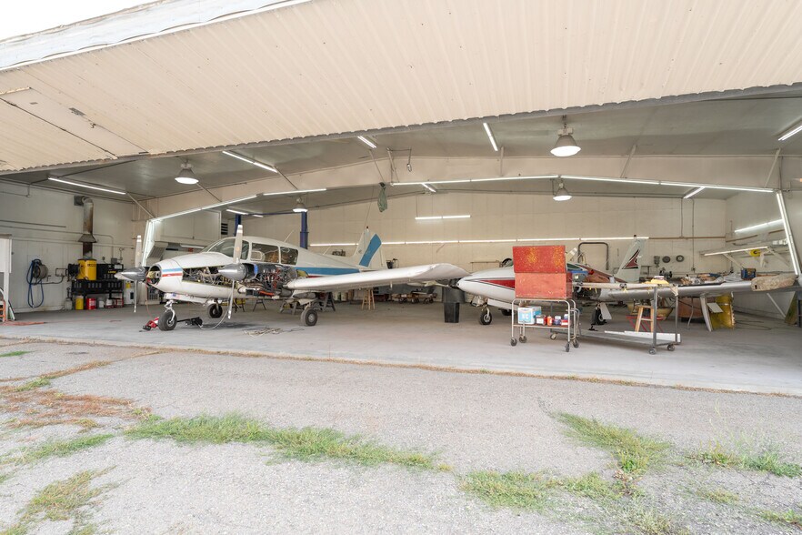 More Photos Of 1893 Airport Rd, Kalispell Warehouse For Sale