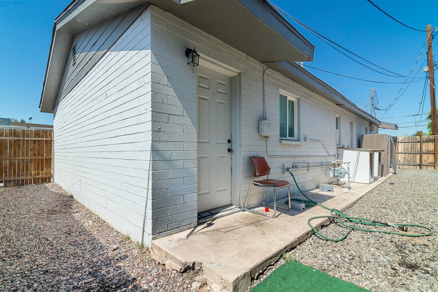 More Photos Of 2142 E Taylor St, Phoenix Multifamily For Sale