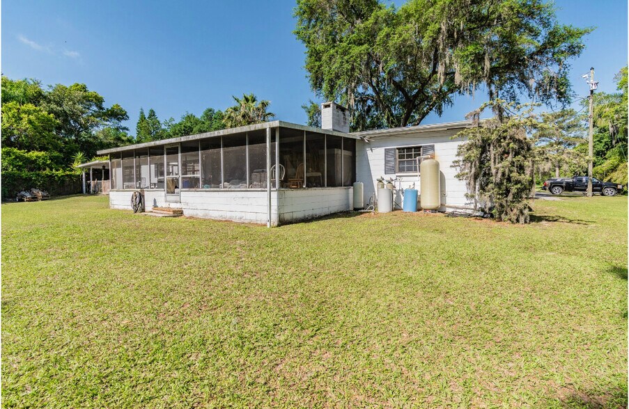 More Photos Of 22129 Carson Dr, Land O' Lakes Specialty For Sale