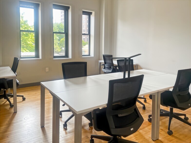 More Photos Of 16-20 E Broad St, Columbus Coworking Space