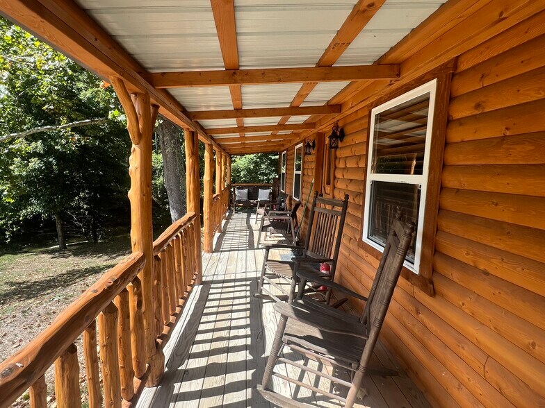 More Photos Of 462 Adams rd, Julian Trailer Camper Park For Sale