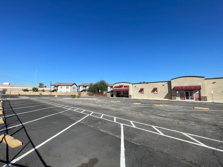 More Photos Of 3977 E Vegas Valley Dr, Las Vegas Freestanding For Sale