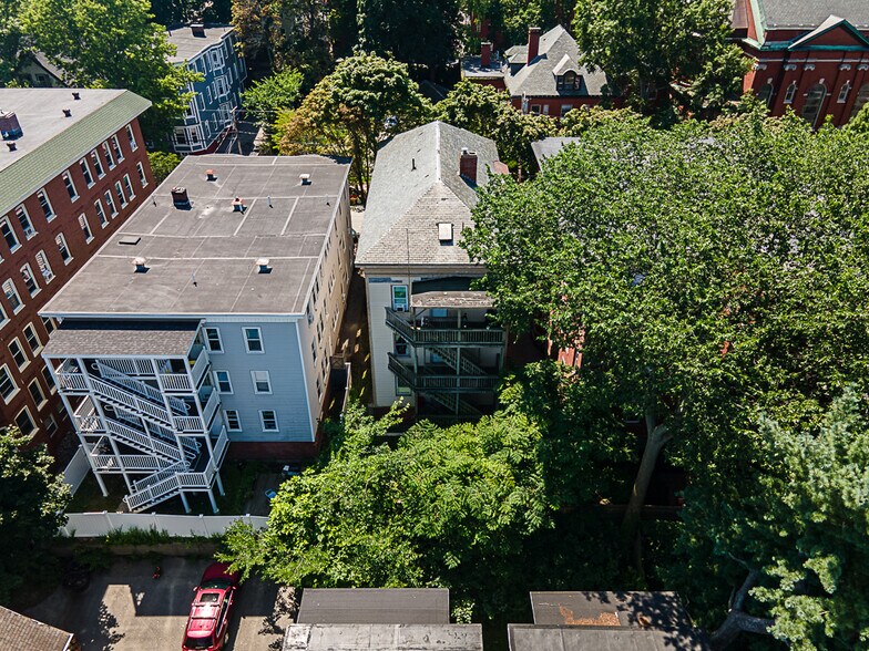 More Photos Of 75 Sherman St, Portland Apartments For Sale