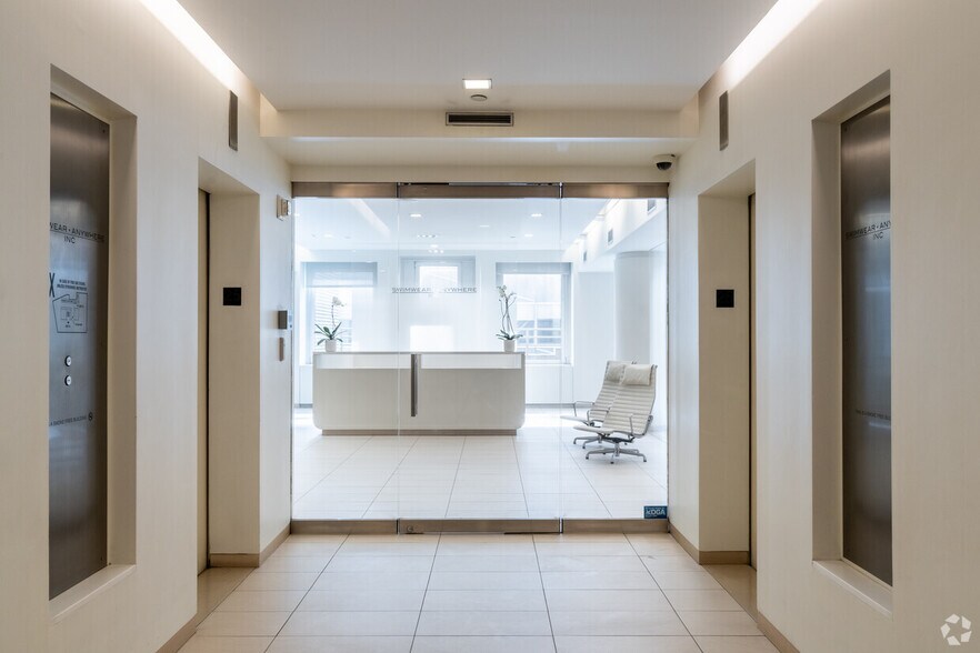 Primary Photo Of 1441 Broadway, New York Office For Lease