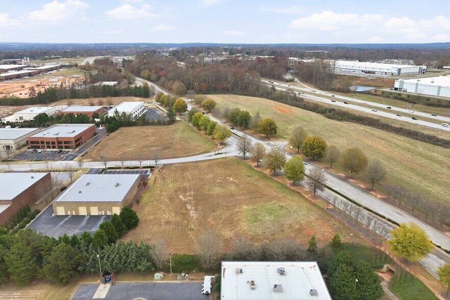 More Photos Of 4129 Industry Way, Flowery Branch Land For Lease