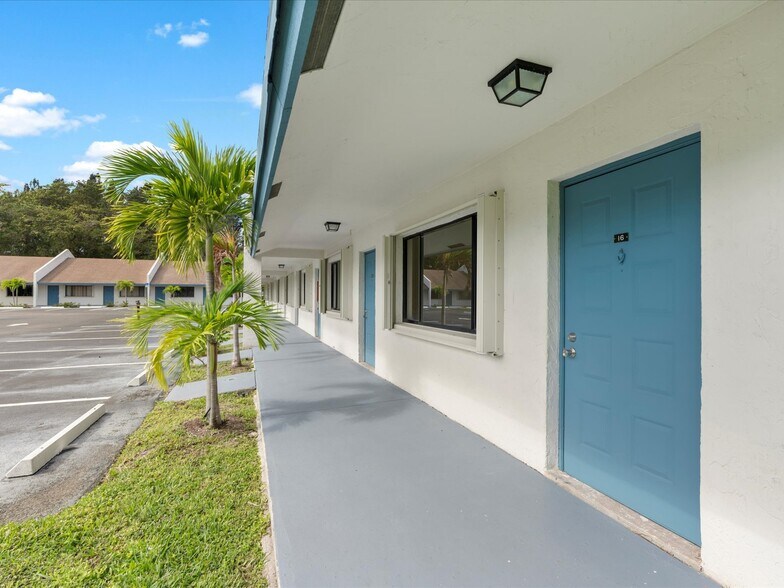 More Photos Of 4177 S Congress Ave, Palm Springs Assisted Living For Sale