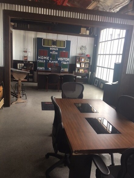 More Photos Of 5599 S Rio Grande St, Littleton General Retail For Sale