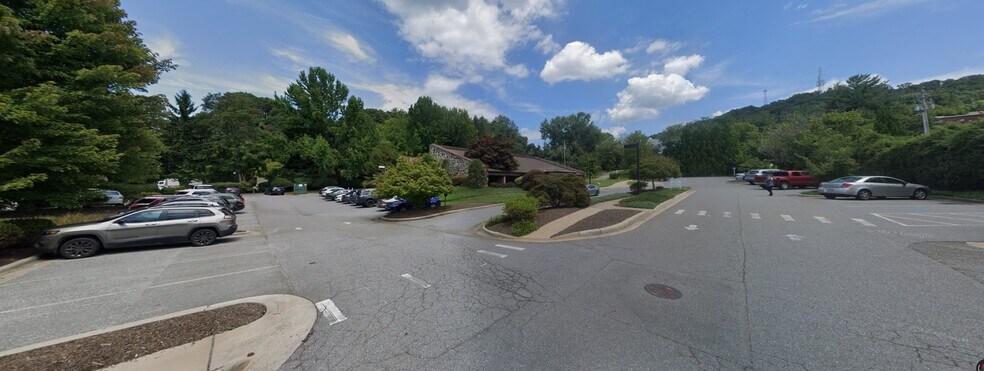 More Photos Of 14 Mcdowell St, Asheville Medical For Sale