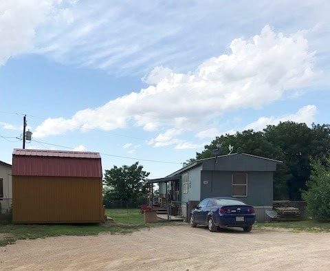 More Photos Of 14532 N Pecan Ave, Gardendale Manufactured Housing Mobile Home Park For Sale