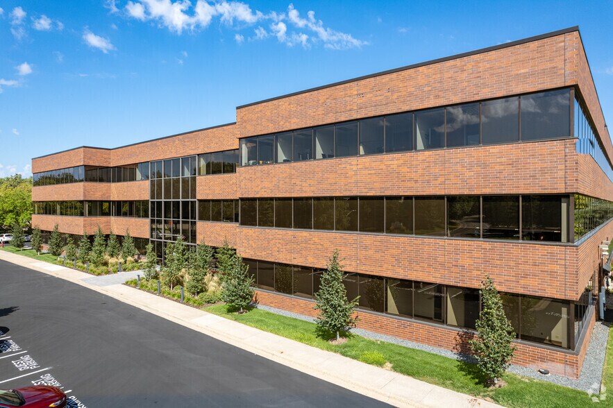 Primary Photo Of 900 Long Lake Rd, New Brighton Office For Sale