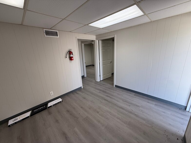 More Photos Of 5450 Avenue A, Beaumont Warehouse For Lease