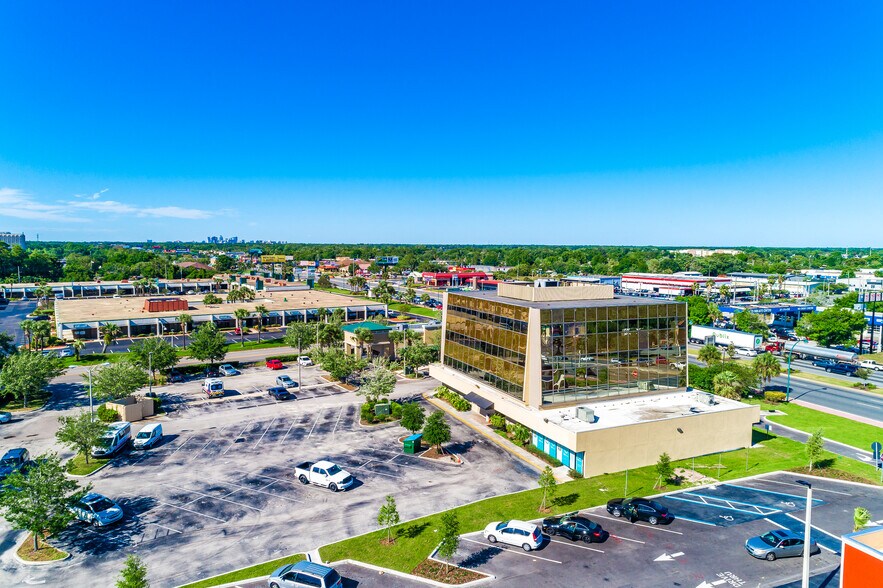 More Photos Of 6900 S Orange Blossom Trl, Orlando Office For Lease